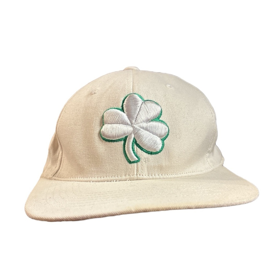 Top of the World Cream Hat with Green Shamrock